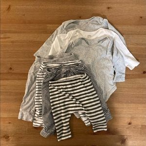 Minimalist gender neutral lot 3-6 months, pants, onesies, romper